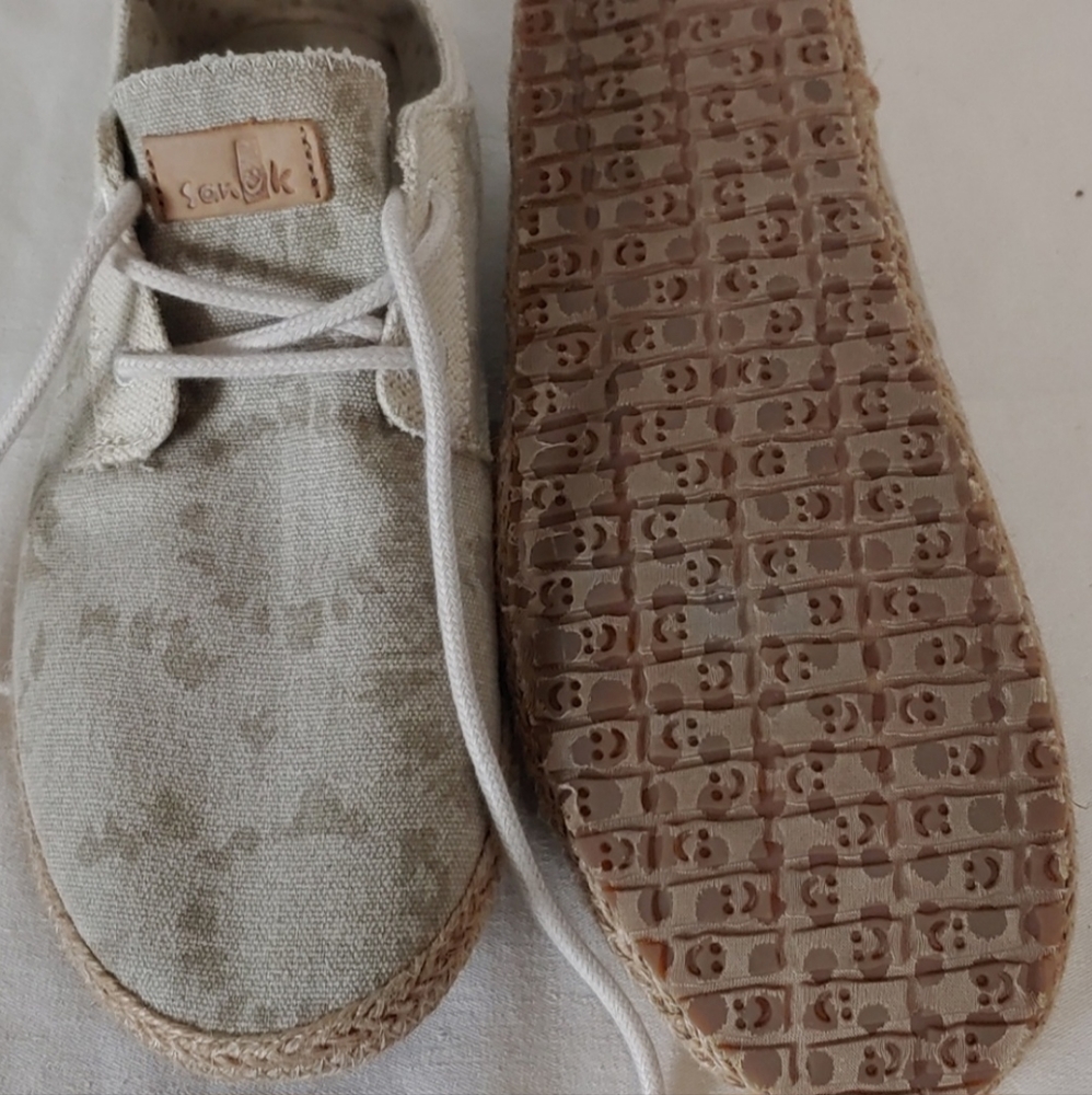 Sanuk Canvas Shoes Lace up Beige Casual size 9 - Picture 8 of 8